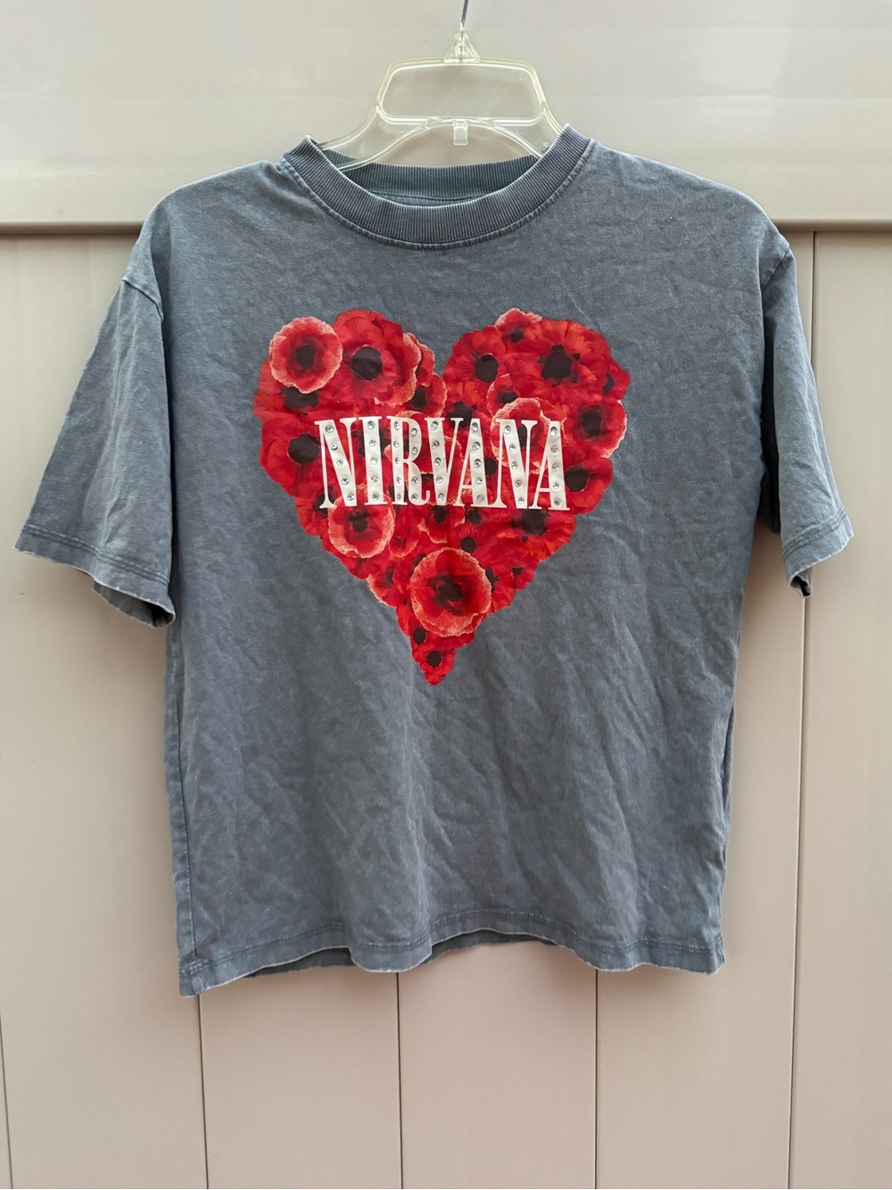 Girls 11/12 Zara nirvana tee grey roses heart